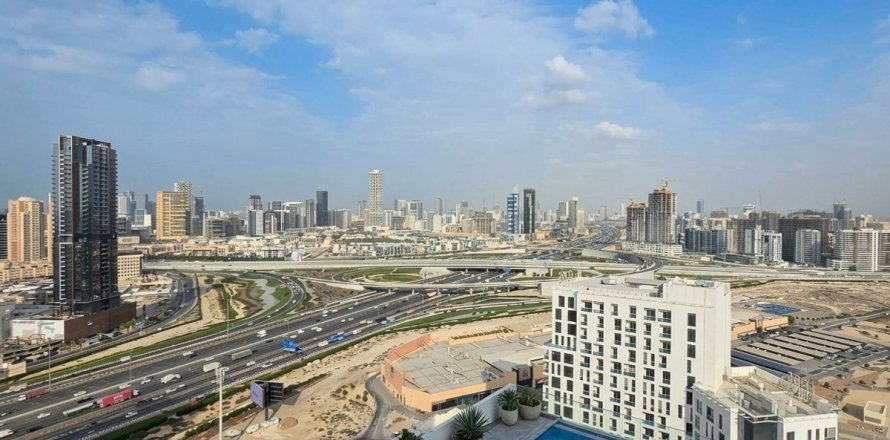3 bedrooms Apartment in Dubai Production City (IMPZ), UAE No. 213416