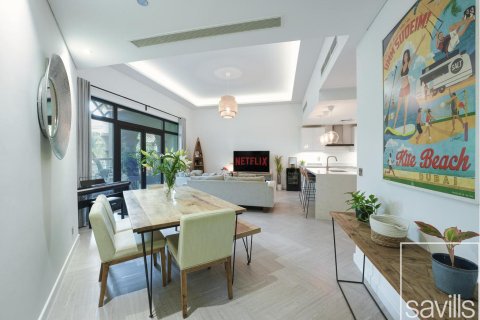 Квартира с 2 спальнями в Shoreline Apartments, ОАЭ №205968 6