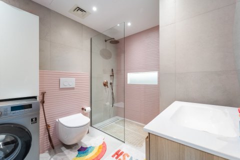 3 bedrooms Apartment in Palm Jumeirah, UAE No. 220302 14