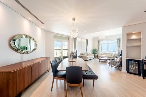 3 bedrooms Apartment in Palm Jumeirah, UAE No. 220302 8