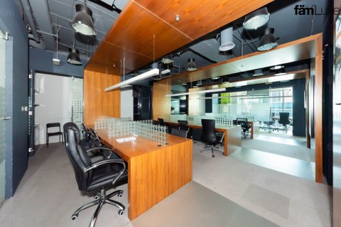 145.4m² Office in Business Bay, UAE No. 216012 3