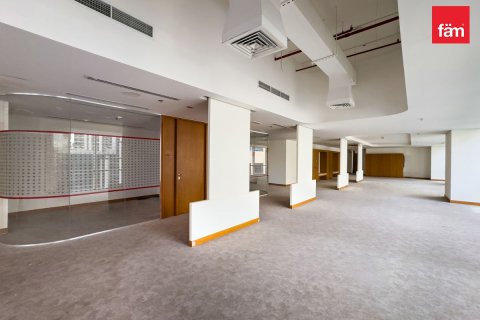 236m² Office in Business Bay, UAE No. 215721 20