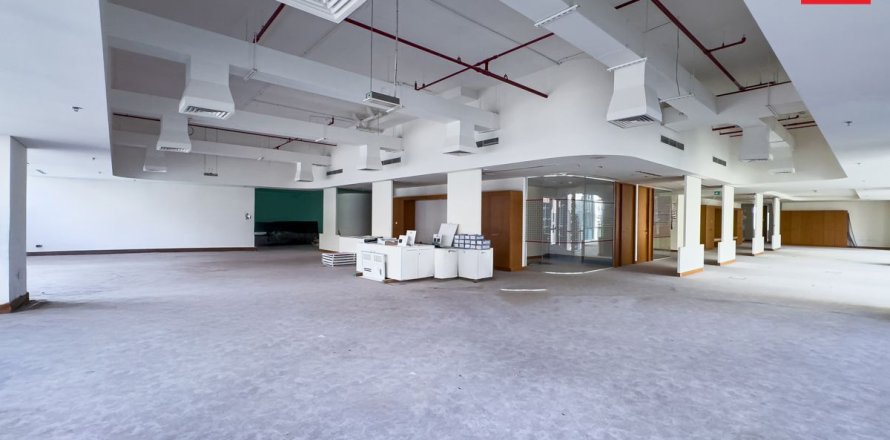 236m² Office in Business Bay, UAE No. 215721