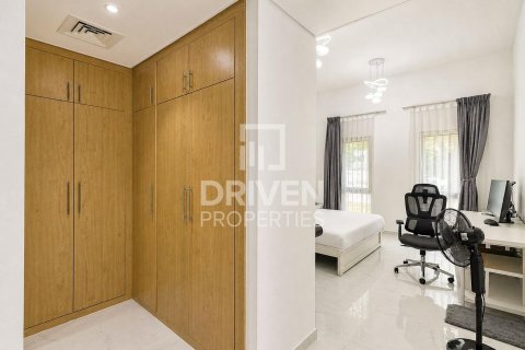 Квартира с 2 спальнями в Discovery Gardens, ОАЭ №223089 9