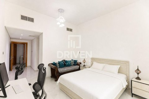 Квартира с 2 спальнями в Discovery Gardens, ОАЭ №223089 8