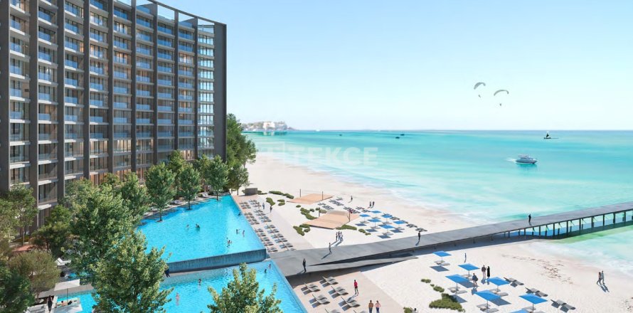 3 bedrooms Apartment in Sharjah, UAE No. 29366
