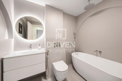 Apartment de 2 dormitorios en District 15, UAE No. 221449 20