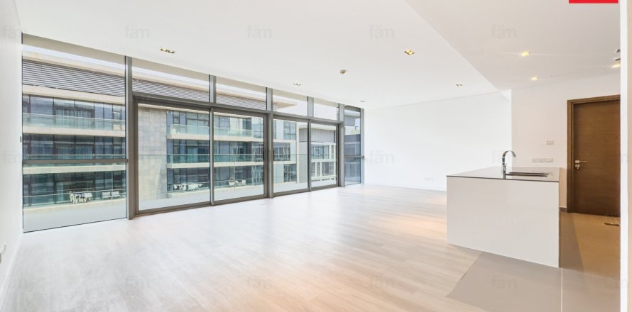 1 bedroom Apartment in City Walk, UAE No. 203101