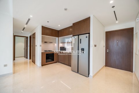 2 bedrooms Apartment in EMAAR Beachfront, UAE No. 129517 4