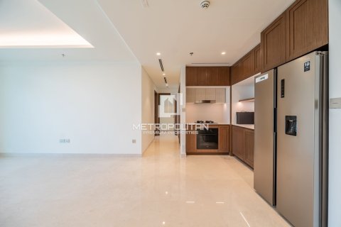 2 bedrooms Apartment in EMAAR Beachfront, UAE No. 129517 6