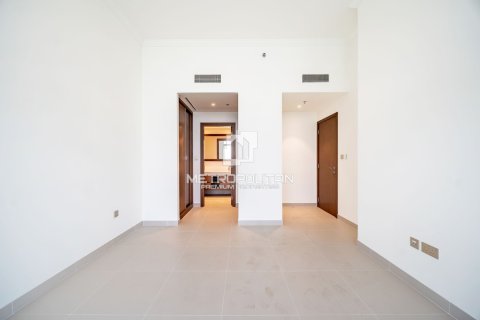 2 bedrooms Apartment in EMAAR Beachfront, UAE No. 129517 9
