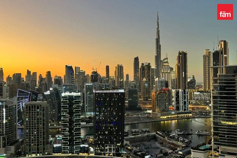 Apartamento tipo estudio Estudio en Business Bay, UAE No. 226810