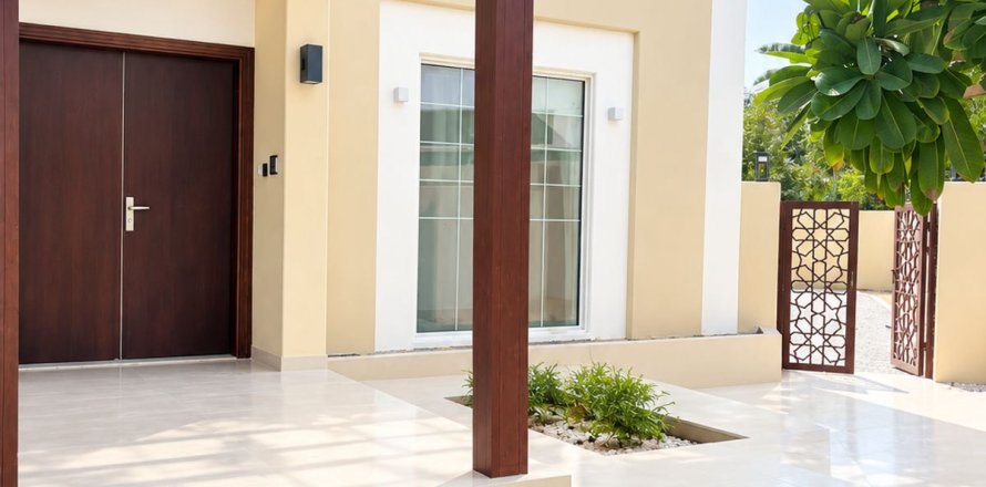 Villa de 3 chambres à Dubai, UAE No. 221859