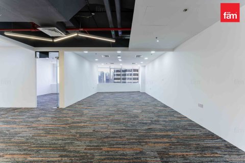 111.4m² Office in Dubai, UAE No. 213253 8