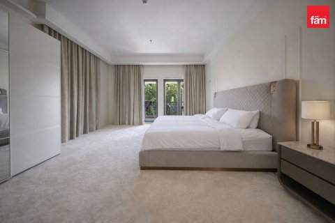 Villa de 4 chambres à Discovery Gardens, UAE No. 226835 14