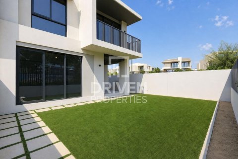 Townhouse de 4 dormitorios en Jebel Ali, UAE No. 223230 5