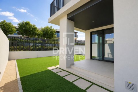 Townhouse de 4 dormitorios en Jebel Ali, UAE No. 223230 7