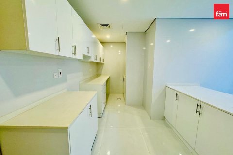 Townhouse de 3 dormitorios en Dubai, UAE No. 223705 5