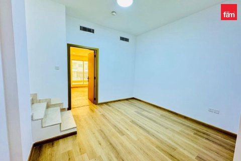 Townhouse de 3 dormitorios en Dubai, UAE No. 223705 4