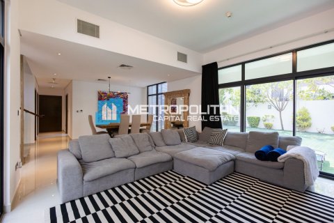 5 bedrooms Villa on the Yas Island, UAE No. 99309 11
