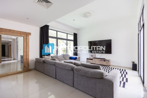 5 bedrooms Villa on the Yas Island, UAE No. 99309 13