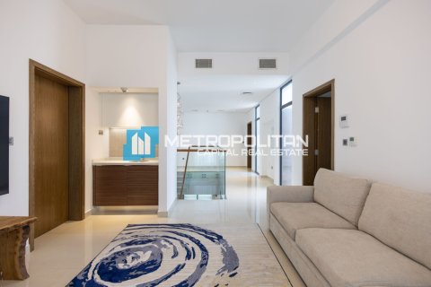 5 bedrooms Villa on the Yas Island, UAE No. 99309 10