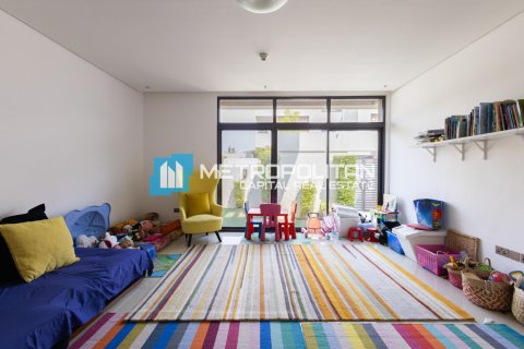 5 bedrooms Villa on the Yas Island, UAE No. 99309 17
