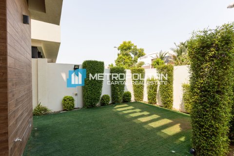 5 bedrooms Villa on the Yas Island, UAE No. 99309 26