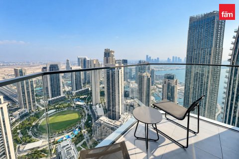 Appartement de 2 chambres à Dubai, UAE No. 219289