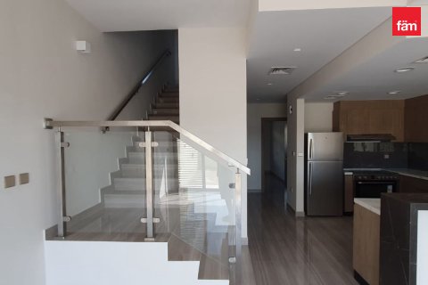 Townhouse de 4 dormitorios en Dubai, UAE No. 205199 4
