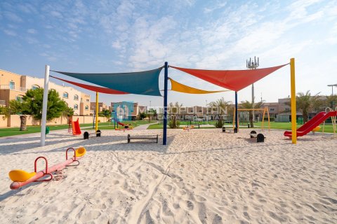 3 غرف نوم تاون هاوس في Al Reef, الإمارات العربية المتحدة رقم 144935 24