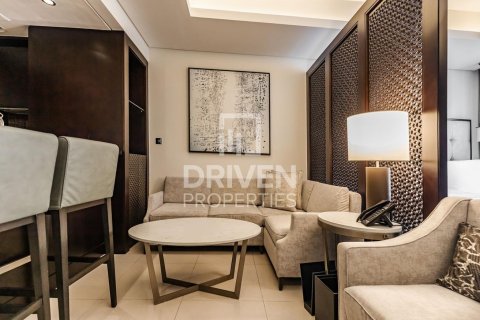 Studio Apartment in Downtown Dubai (Downtown Burj Dubai), UAE No. 211265 3