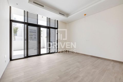 6 bedrooms Villa in District One, UAE No. 225627 11