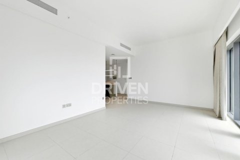 Apartment de 3 dormitorios en Burj Royale, UAE No. 222874 3