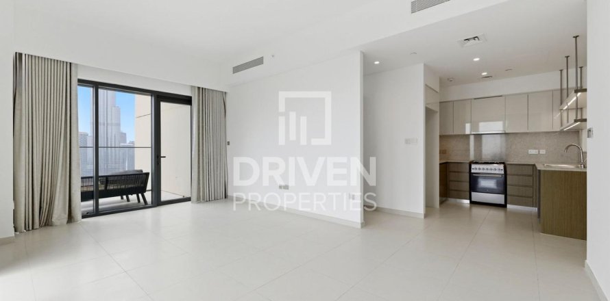 Apartment de 3 dormitorios en Burj Royale, UAE No. 222874