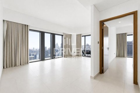 Apartment de 3 dormitorios en Burj Royale, UAE No. 222874 9