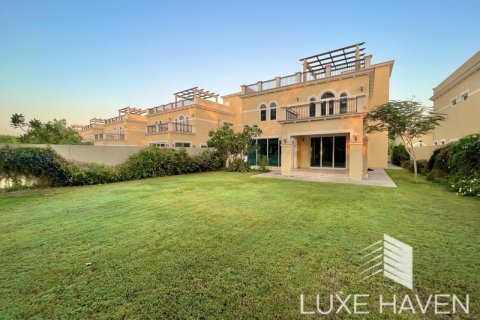 Villa de 4 chambres à Legacy Nova Villas, UAE No. 14169 23