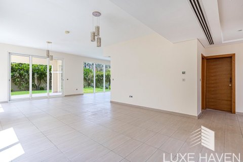 Villa de 4 chambres à Legacy Nova Villas, UAE No. 14169 20