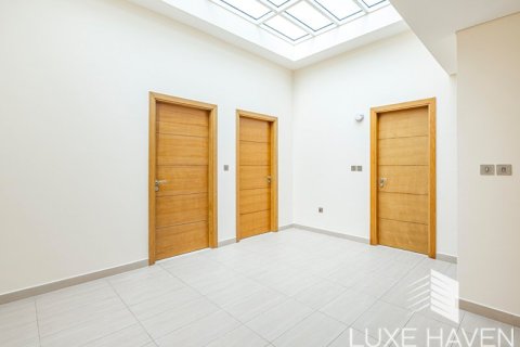 Villa de 4 chambres à Legacy Nova Villas, UAE No. 14169 18
