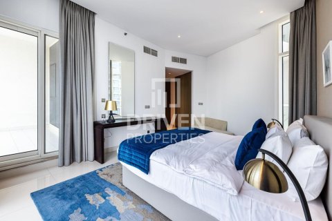 Квартира с 1 спальней в Damac Maison Prive, ОАЭ №218630 4