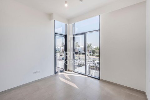 Townhouse de 3 dormitorios en Mudon, UAE No. 202212 13