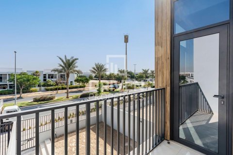 Townhouse de 3 dormitorios en Mudon, UAE No. 202212 17