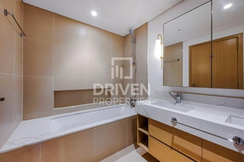 2 bedrooms Apartment in 17 Icon Bay, UAE No. 218194 8