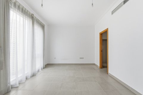 Квартира с 2 спальнями в Delphine Tower, ОАЭ №218862 12