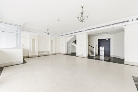 Penthouse de 3 dormitorios en The Torch, UAE No. 215261 11