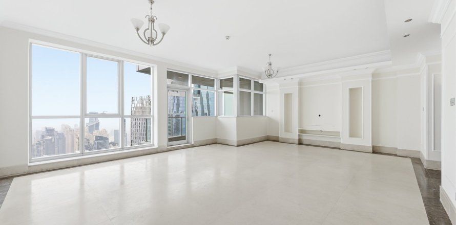 Penthouse de 3 dormitorios en The Torch, UAE No. 215261