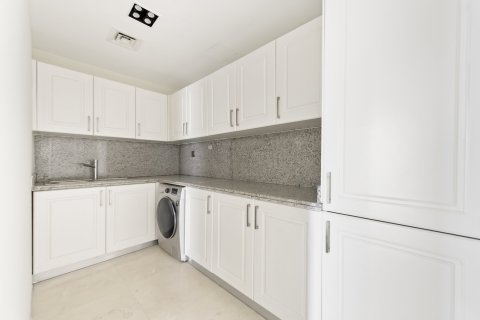 Penthouse de 3 dormitorios en The Torch, UAE No. 215261 24