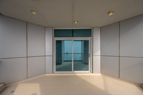 Penthouse de 3 dormitorios en The Torch, UAE No. 215261 18