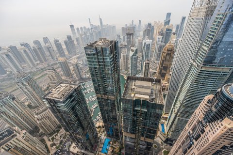 Penthouse de 3 dormitorios en The Torch, UAE No. 215261 4