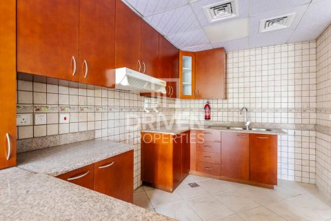 Appartement de 2 chambres à Motor City, UAE No. 218232 9